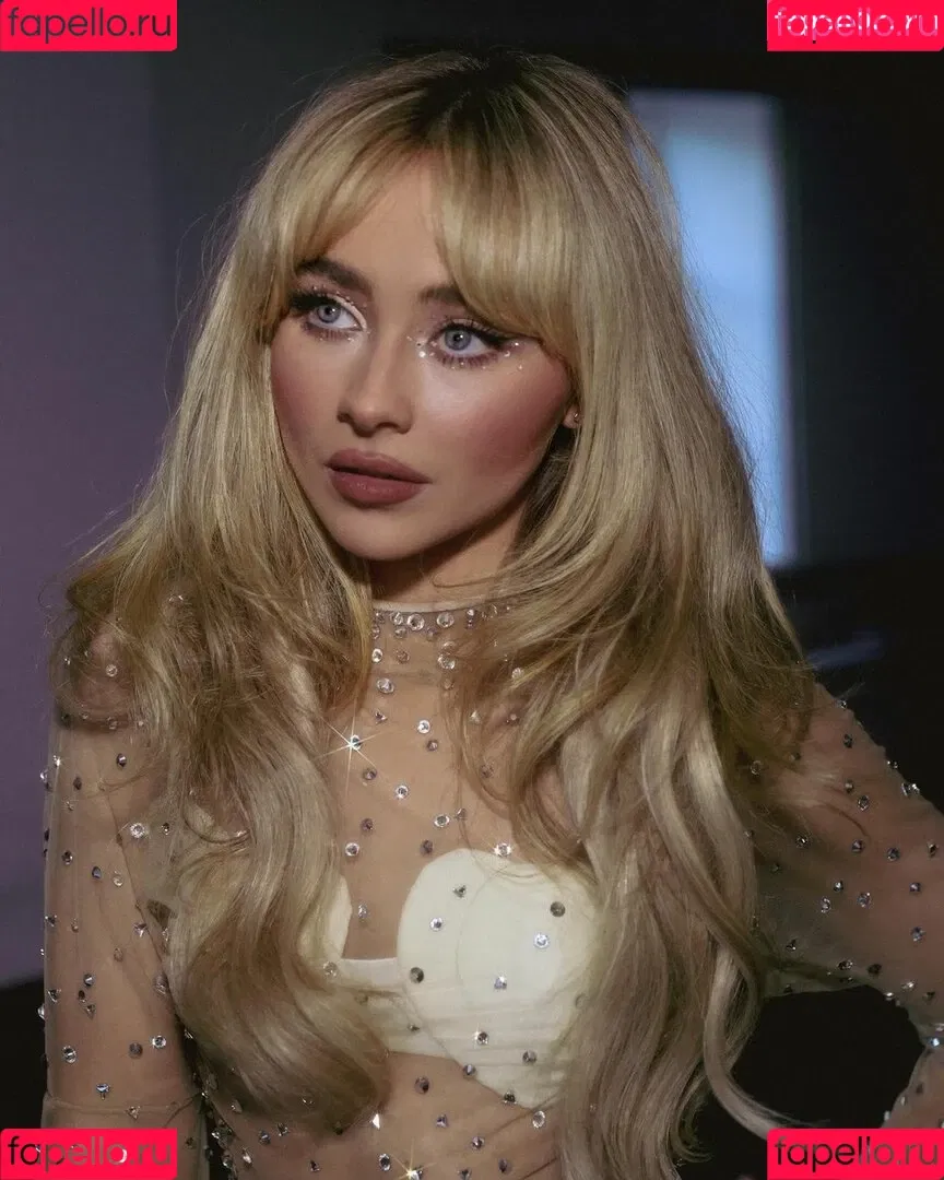 Sabrina Carpenter Onlyfans Photo Gallery 