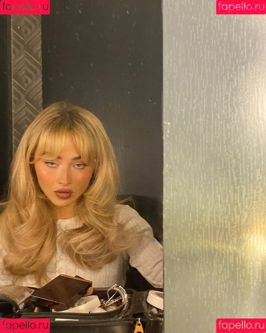 Sabrina Carpenter Onlyfans Photo Gallery 