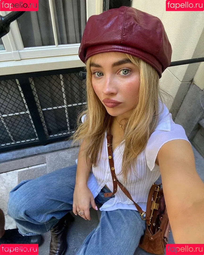 Sabrina Carpenter Onlyfans Photo Gallery 
