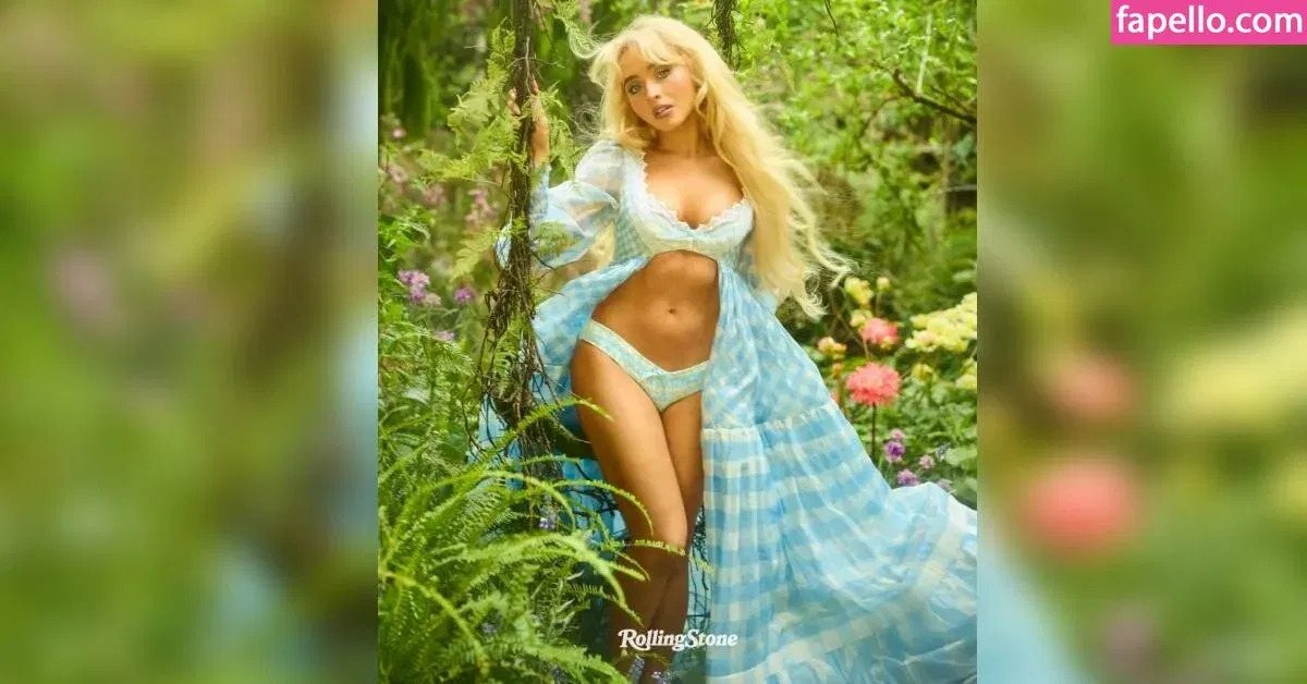 Sabrina Carpenter Onlyfans Photo Gallery 