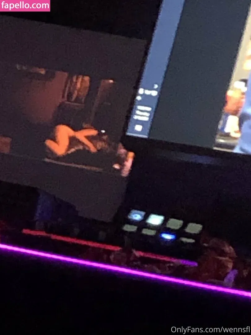 wennsfl Onlyfans Photo Gallery 