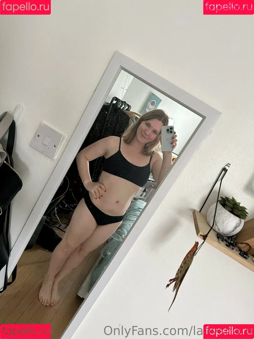 ladysharp Onlyfans Photo Gallery 