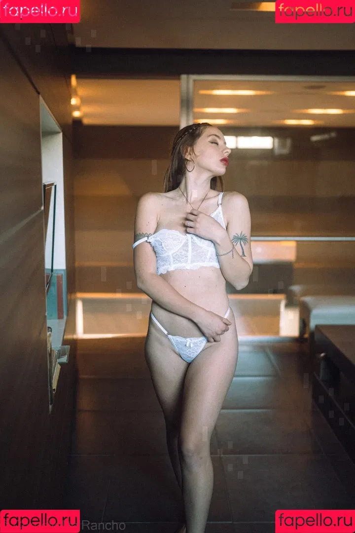 ThePeachApp Onlyfans Photo Gallery 