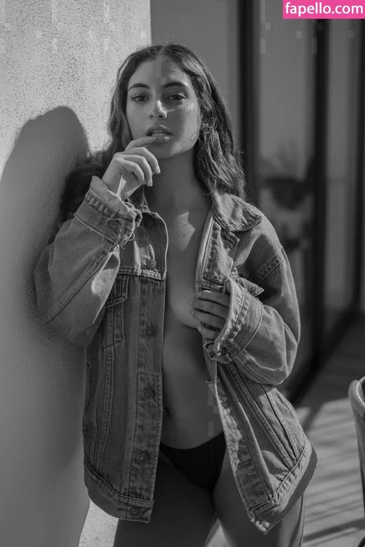 ThePeachApp Onlyfans Photo Gallery 