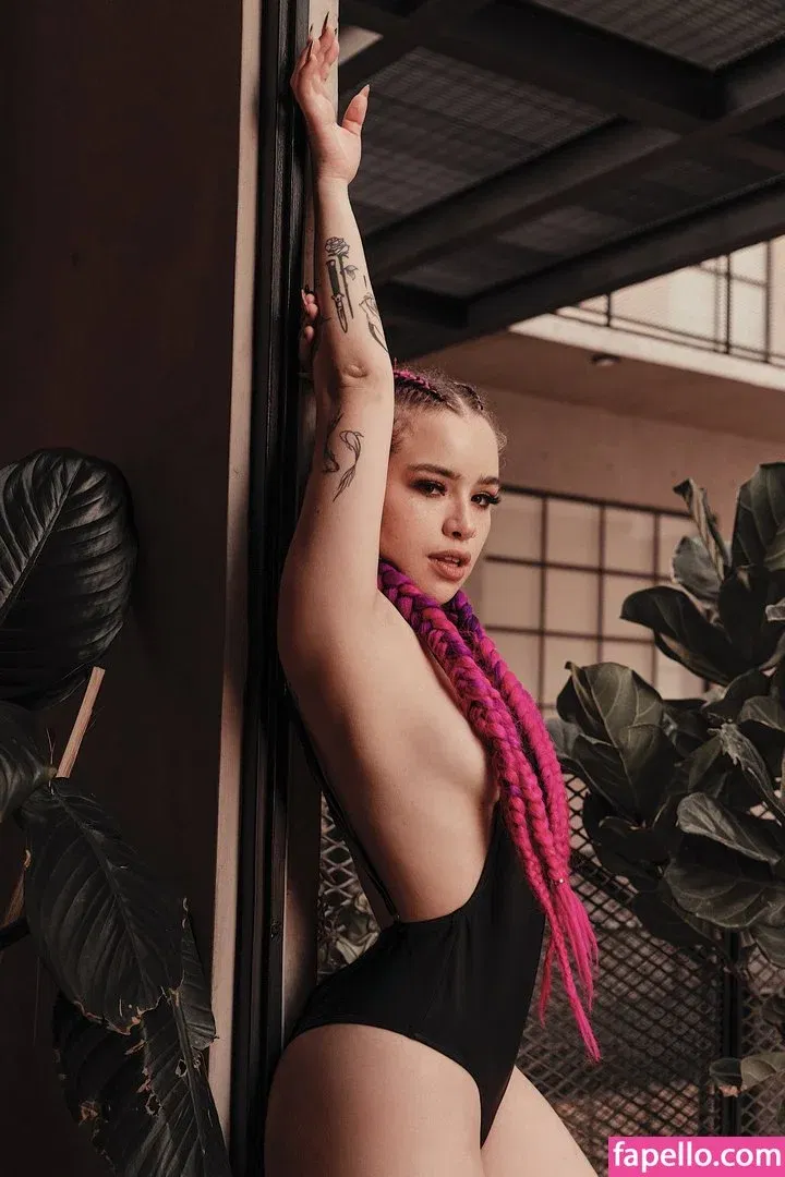 ThePeachApp Onlyfans Photo Gallery 