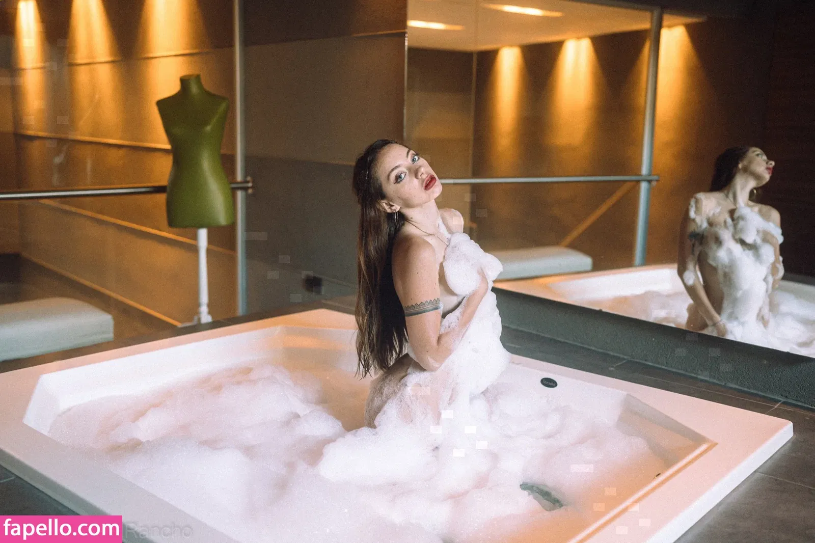 ThePeachApp Onlyfans Photo Gallery 