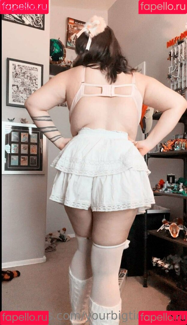 yourbigtiddiedlamb Onlyfans Photo Gallery 