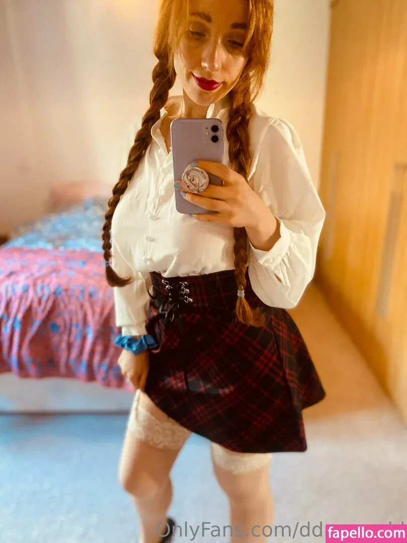 rawwbuns Onlyfans Photo Gallery 