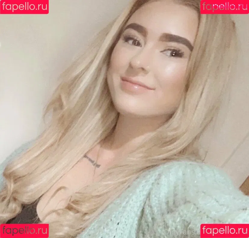 lilybabyxo Onlyfans Photo Gallery 