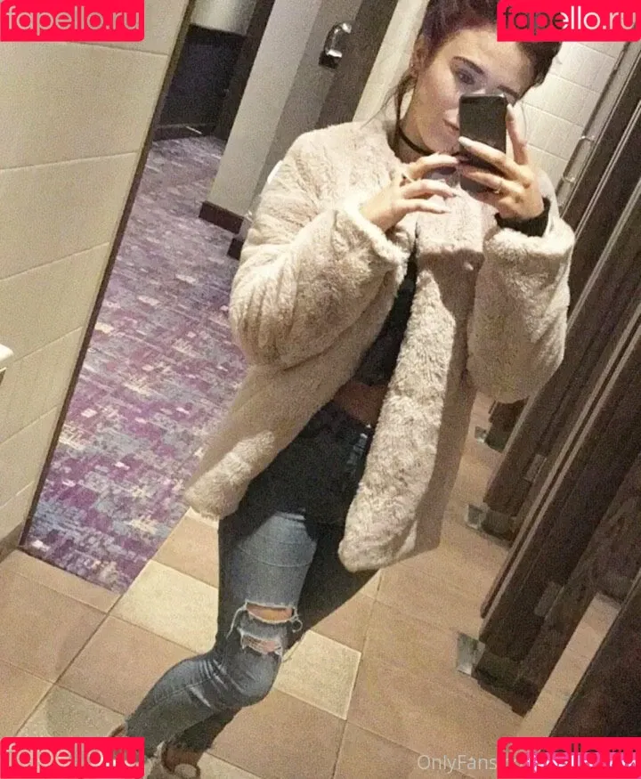 lilybabyxo Onlyfans Photo Gallery 