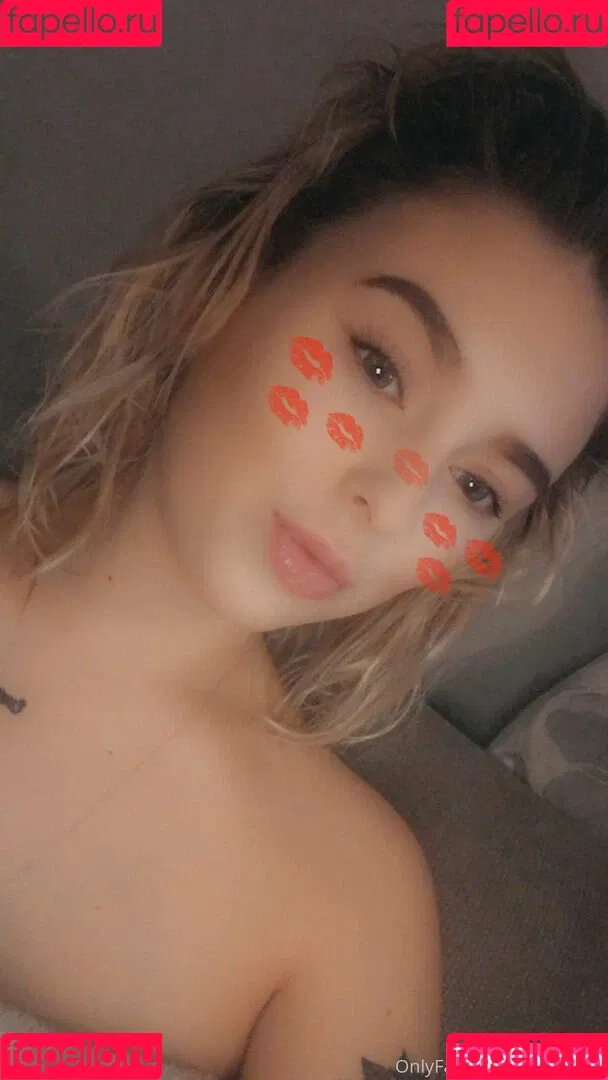 lilybabyxo Onlyfans Photo Gallery 