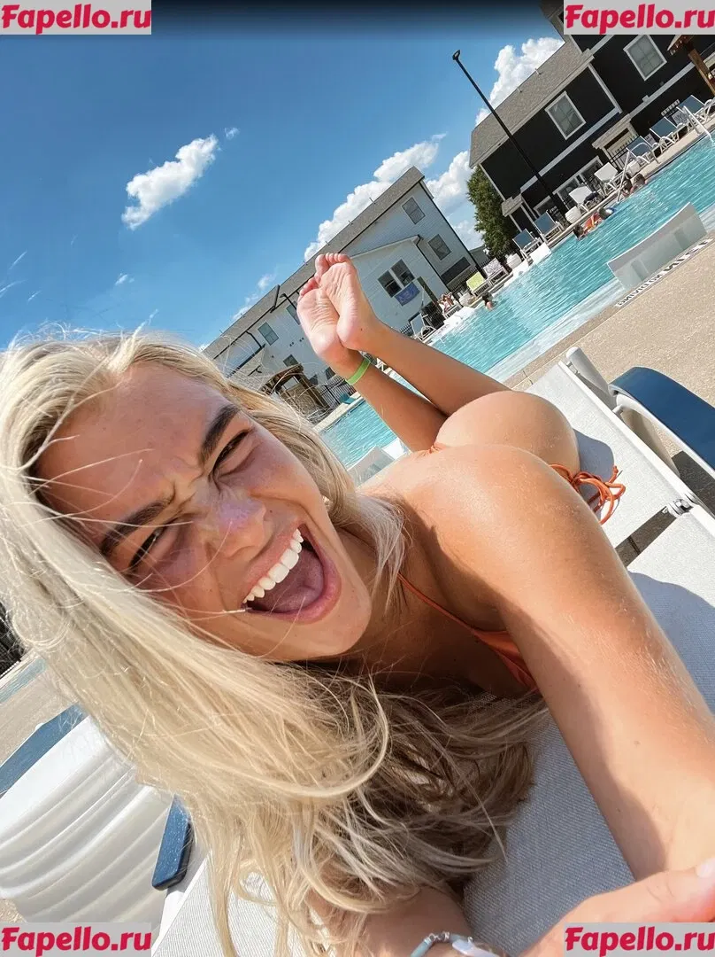 Schlenker Sisters Onlyfans Photo Gallery 