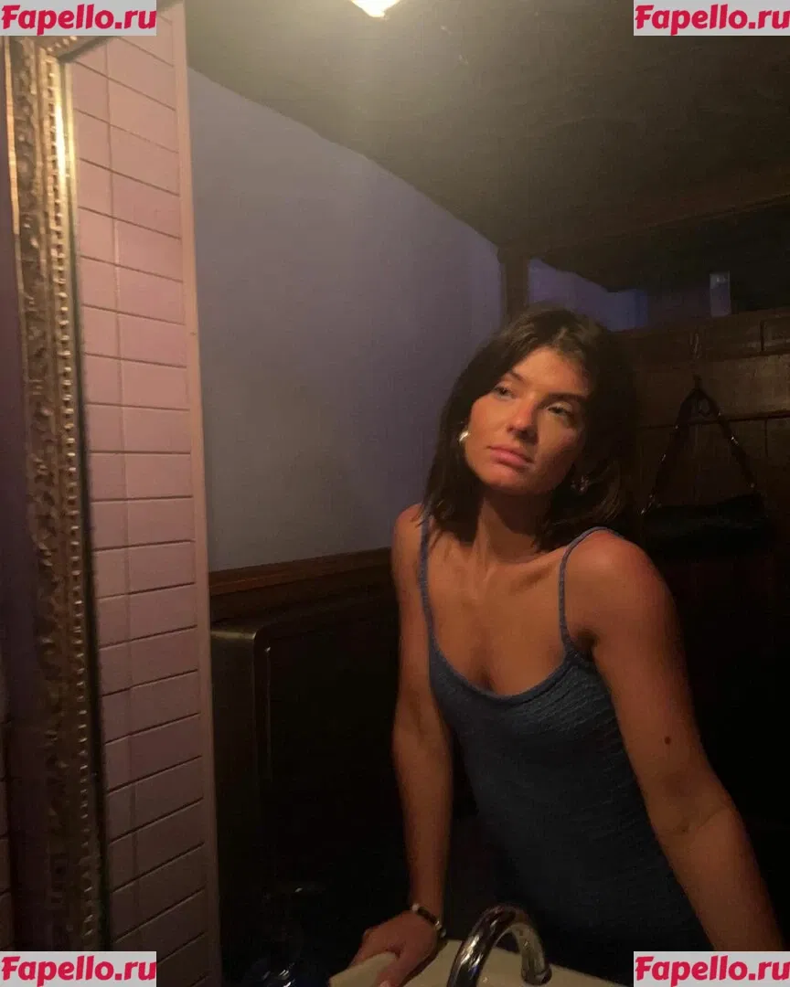 Schlenker Sisters Onlyfans Photo Gallery 