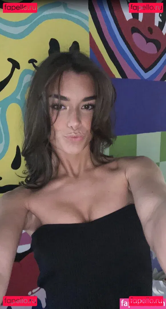 Schlenker Sisters Onlyfans Photo Gallery 