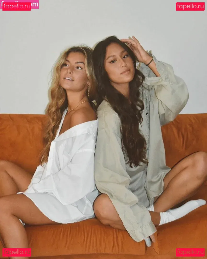 Schlenker Sisters Onlyfans Photo Gallery 