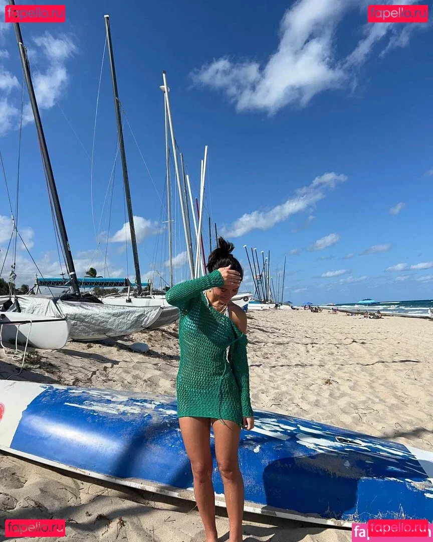 Schlenker Sisters Onlyfans Photo Gallery 