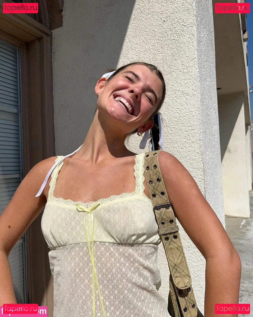 Schlenker Sisters Onlyfans Photo Gallery 