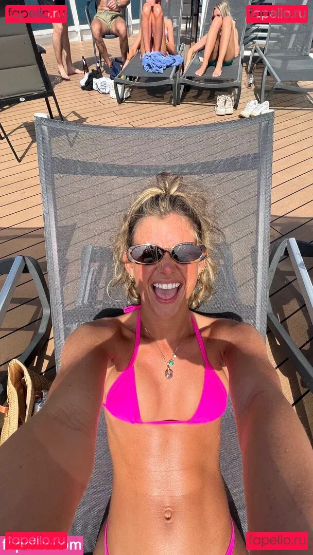 Schlenker Sisters Onlyfans Photo Gallery 