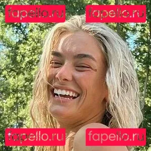 Schlenker Sisters Onlyfans Photo Gallery 