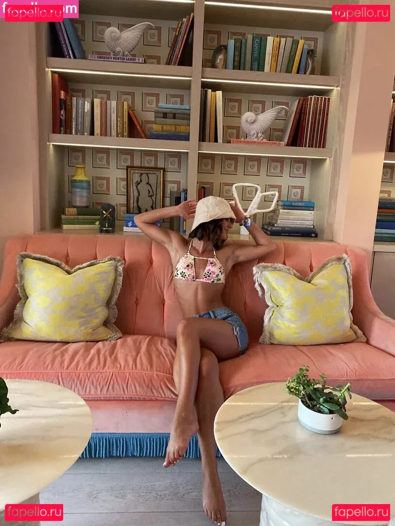 Schlenker Sisters Onlyfans Photo Gallery 