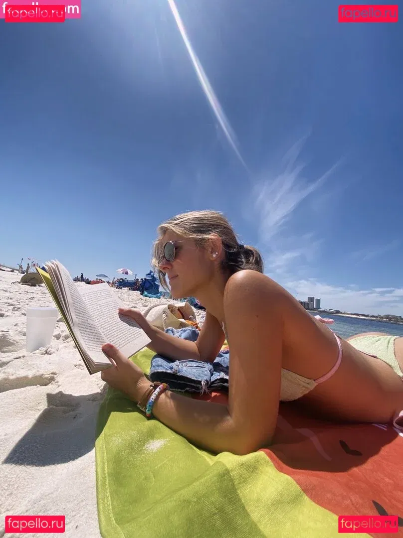 Schlenker Sisters Onlyfans Photo Gallery 