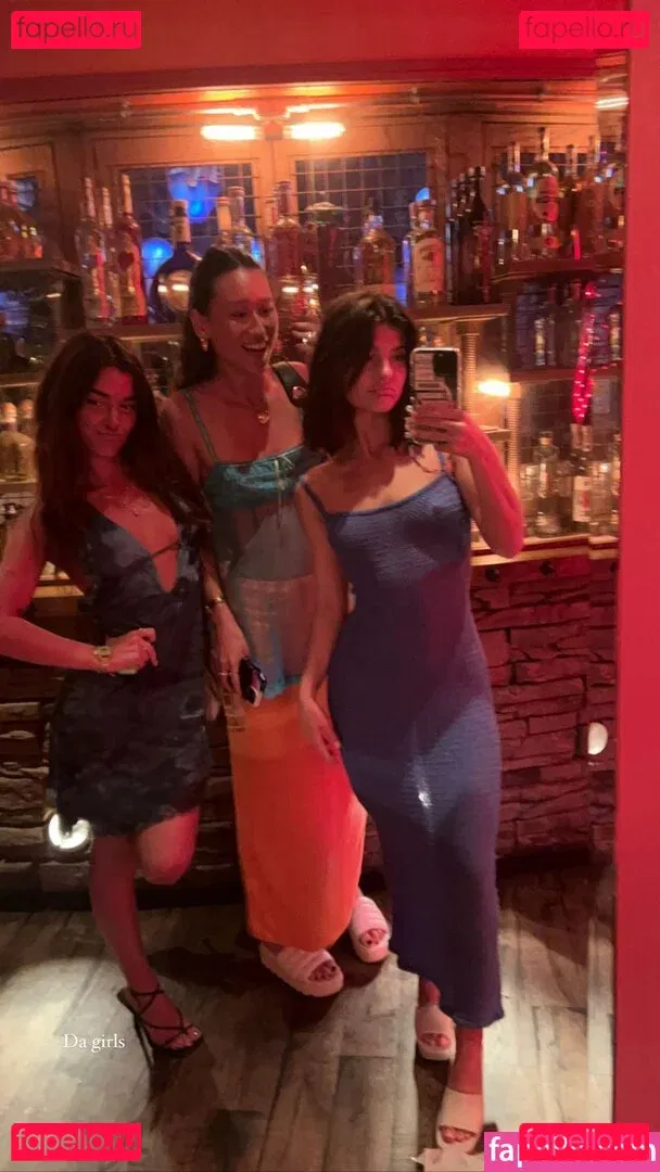 Schlenker Sisters Onlyfans Photo Gallery 