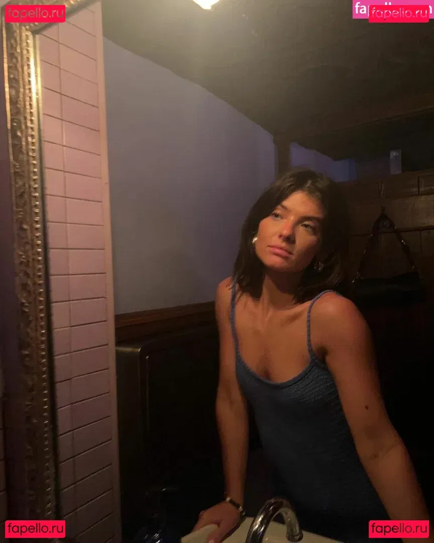 Schlenker Sisters Onlyfans Photo Gallery 