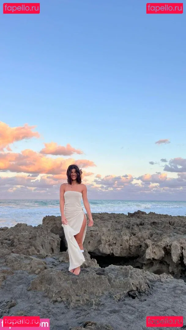 Schlenker Sisters Onlyfans Photo Gallery 