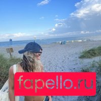 Schlenker Sisters Nude Onlyfans Photo 20