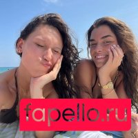 Schlenker Sisters Onlyfans Photo Gallery 