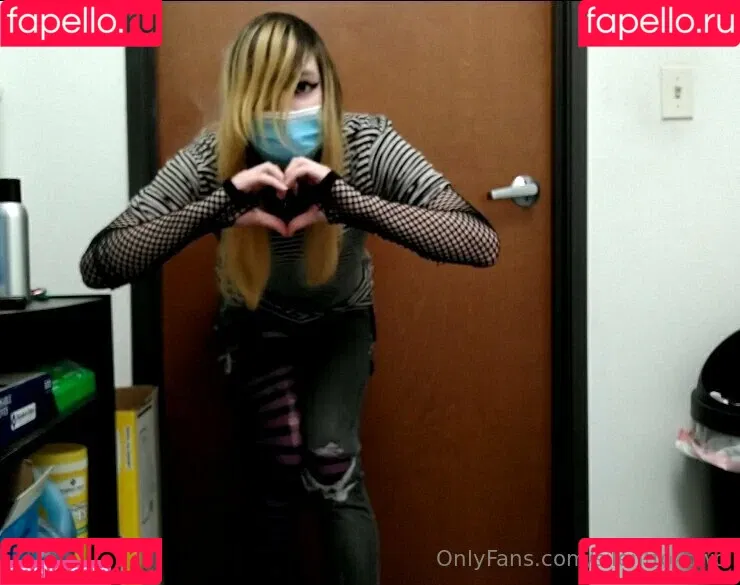 silentfoxowo Onlyfans Photo Gallery 