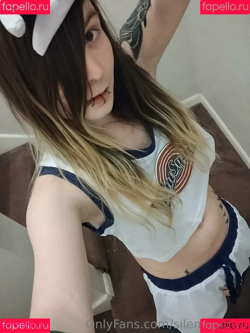 silentfoxowo Onlyfans Photo Gallery 