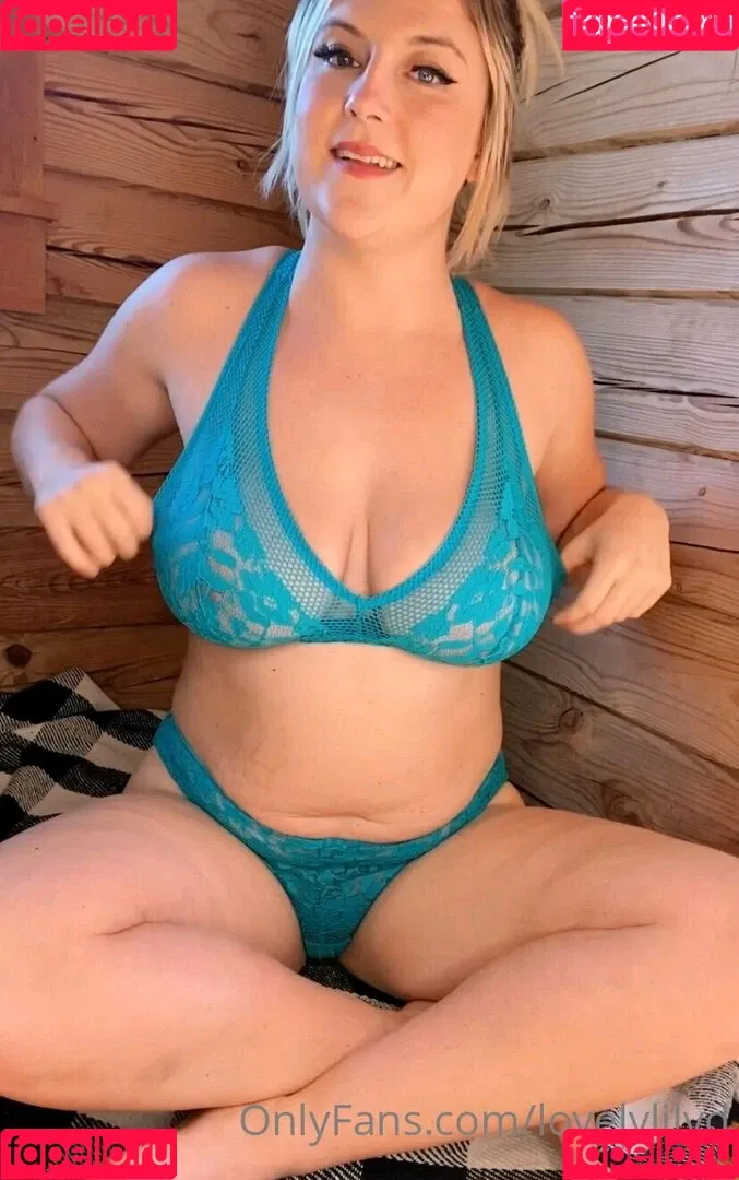 lovelylilyd Onlyfans Photo Gallery 