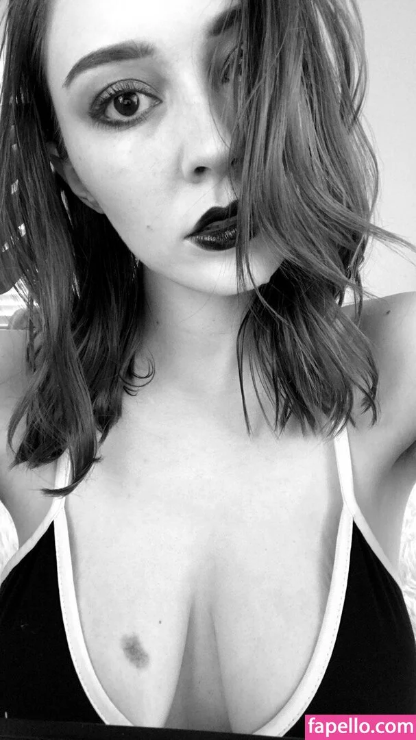 Natalia Grey Onlyfans Photo Gallery 