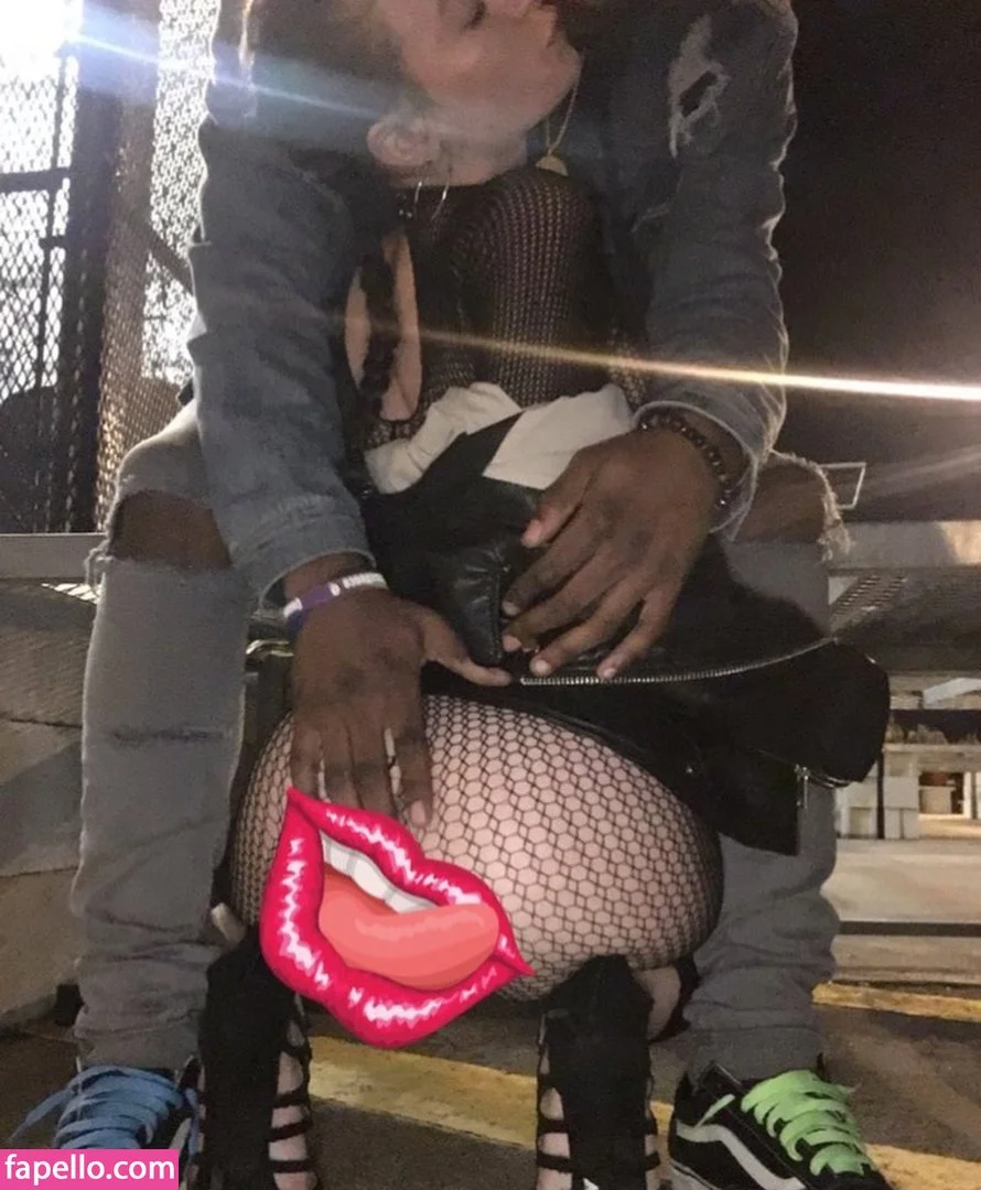 _sugashi Onlyfans Photo Gallery 