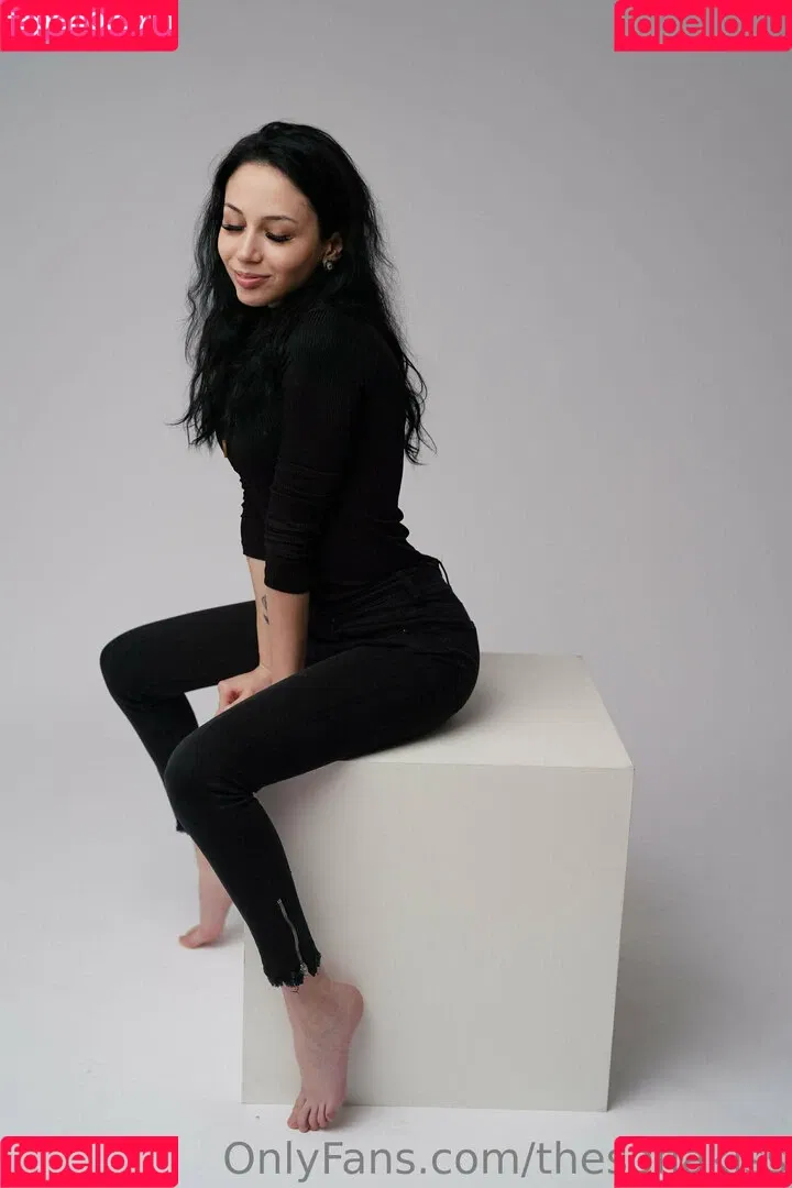 thesofiakiss Onlyfans Photo Gallery 