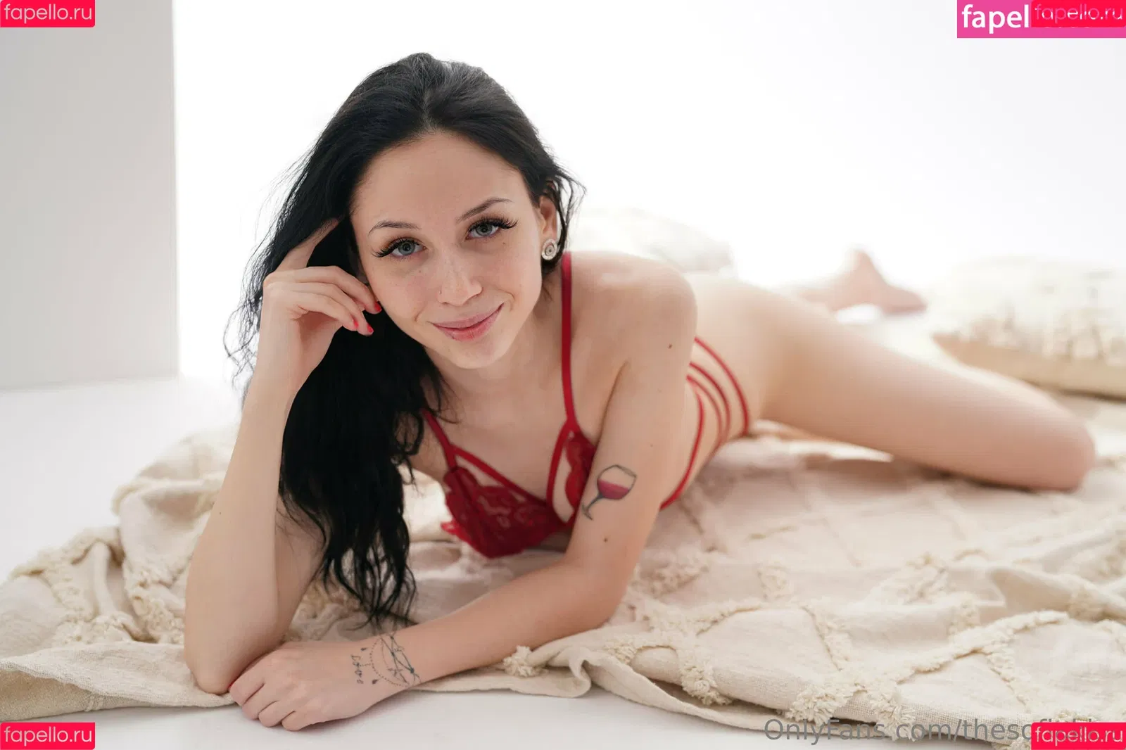 thesofiakiss Onlyfans Photo Gallery 