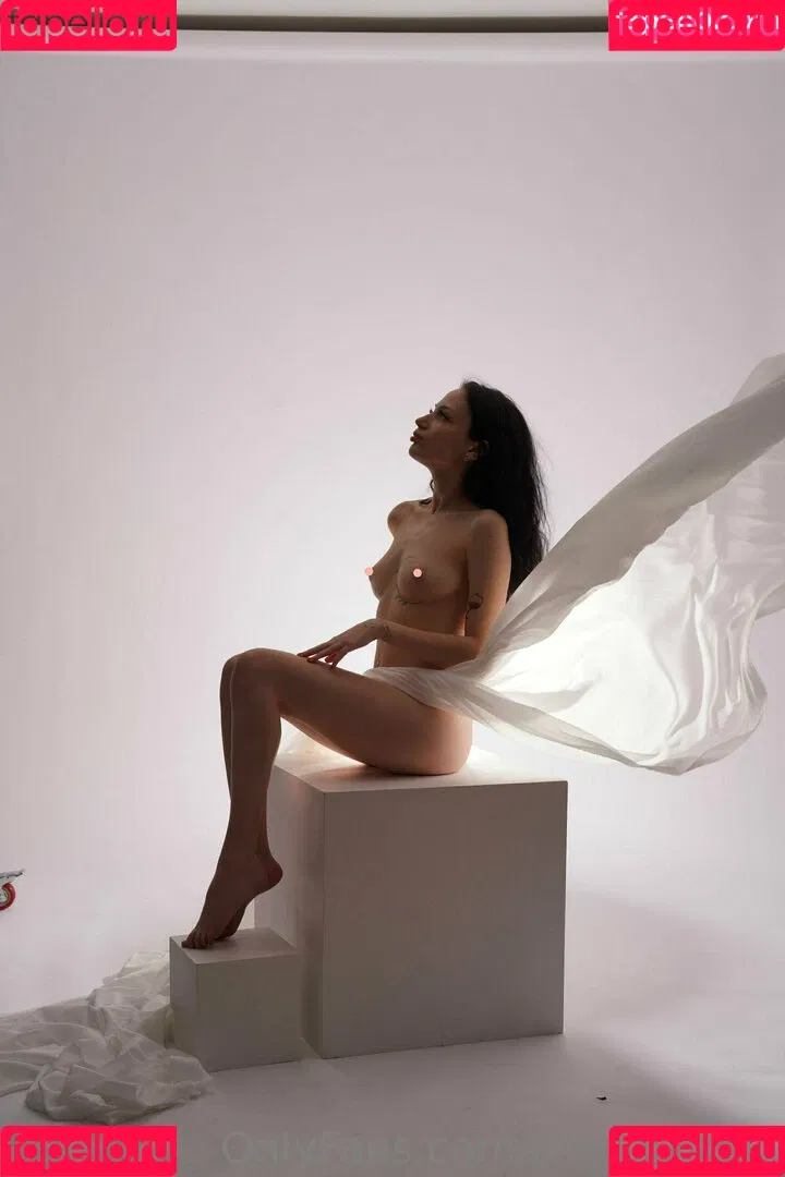 thesofiakiss Onlyfans Photo Gallery 