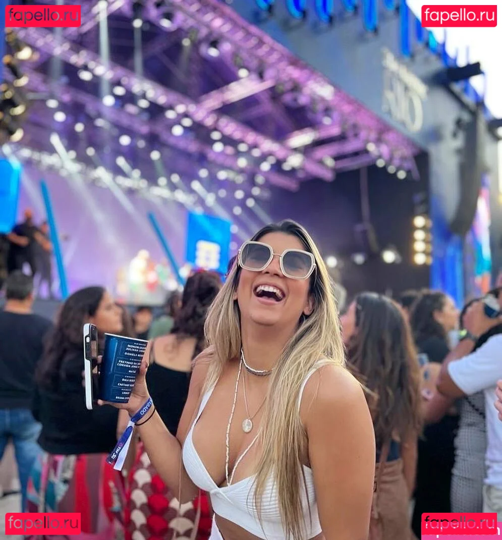 Paloma Tocci Onlyfans Photo Gallery 