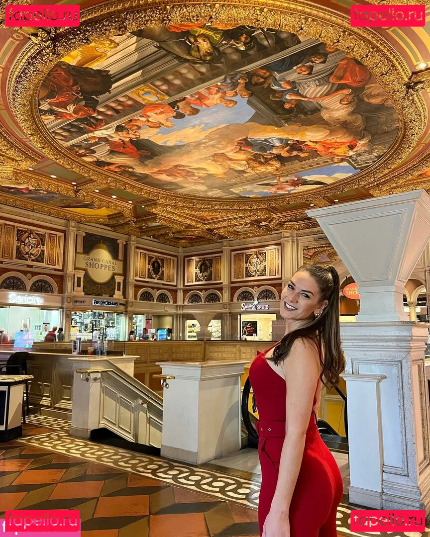 Paloma Tocci Onlyfans Photo Gallery 