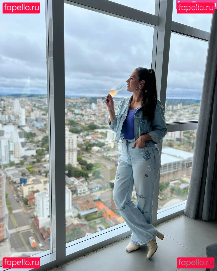 Paloma Tocci Onlyfans Photo Gallery 