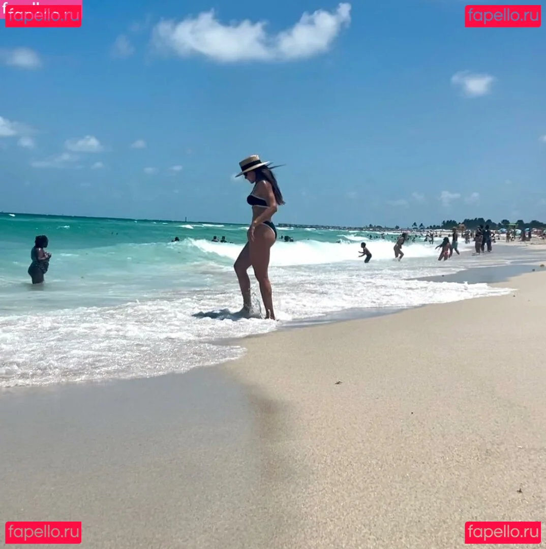 Paloma Tocci Onlyfans Photo Gallery 