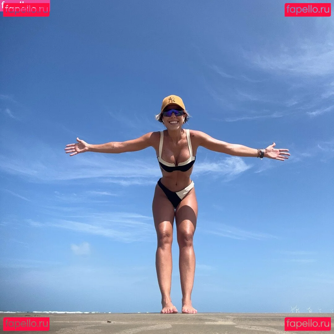 Paloma Tocci Onlyfans Photo Gallery 