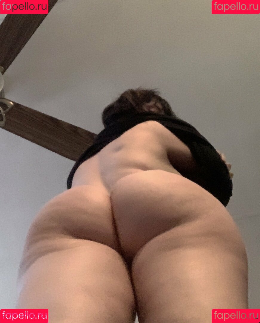 kyukiuwu Onlyfans Photo Gallery 