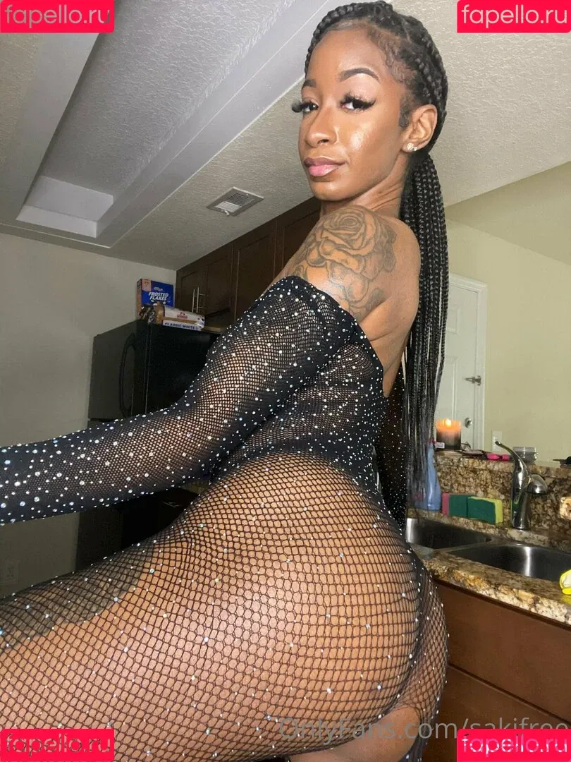 sakifree Onlyfans Photo Gallery 