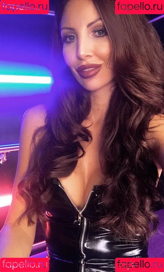 Cara Steel Onlyfans Photo Gallery 