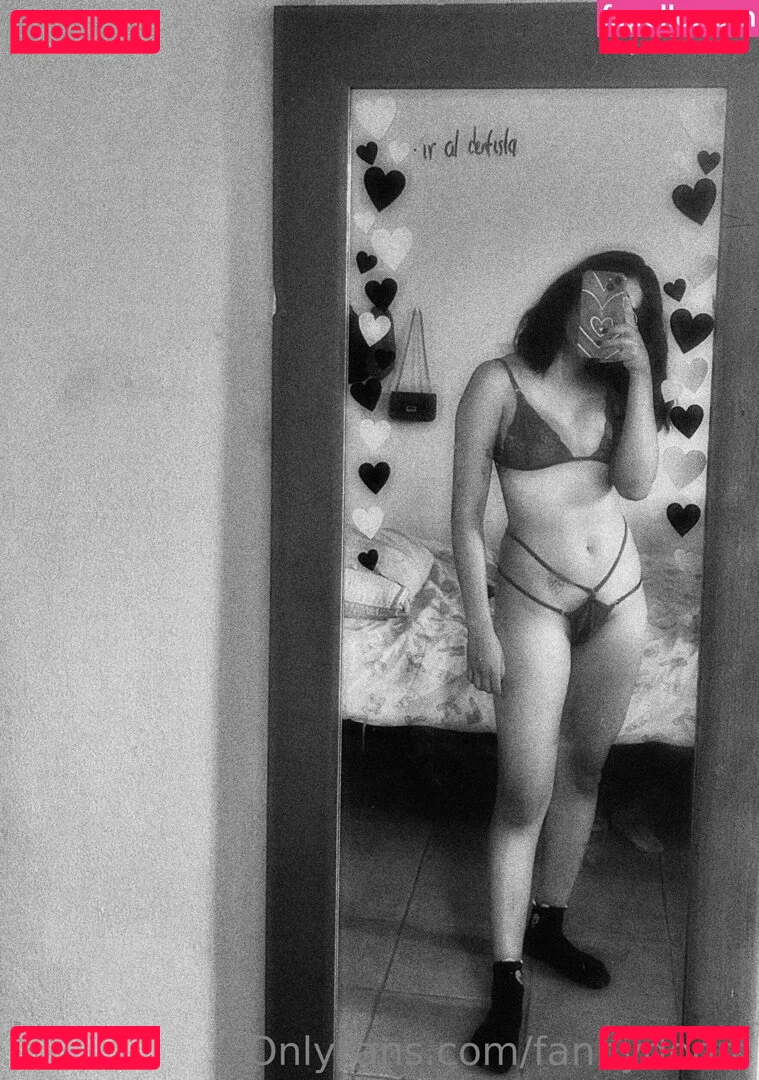 fannydoom Onlyfans Photo Gallery 