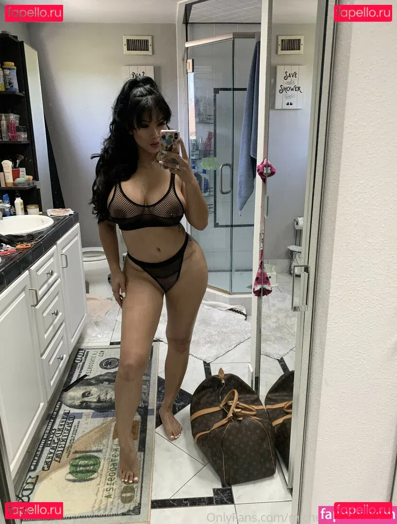 Michelle Yee Williams Onlyfans Photo Gallery 