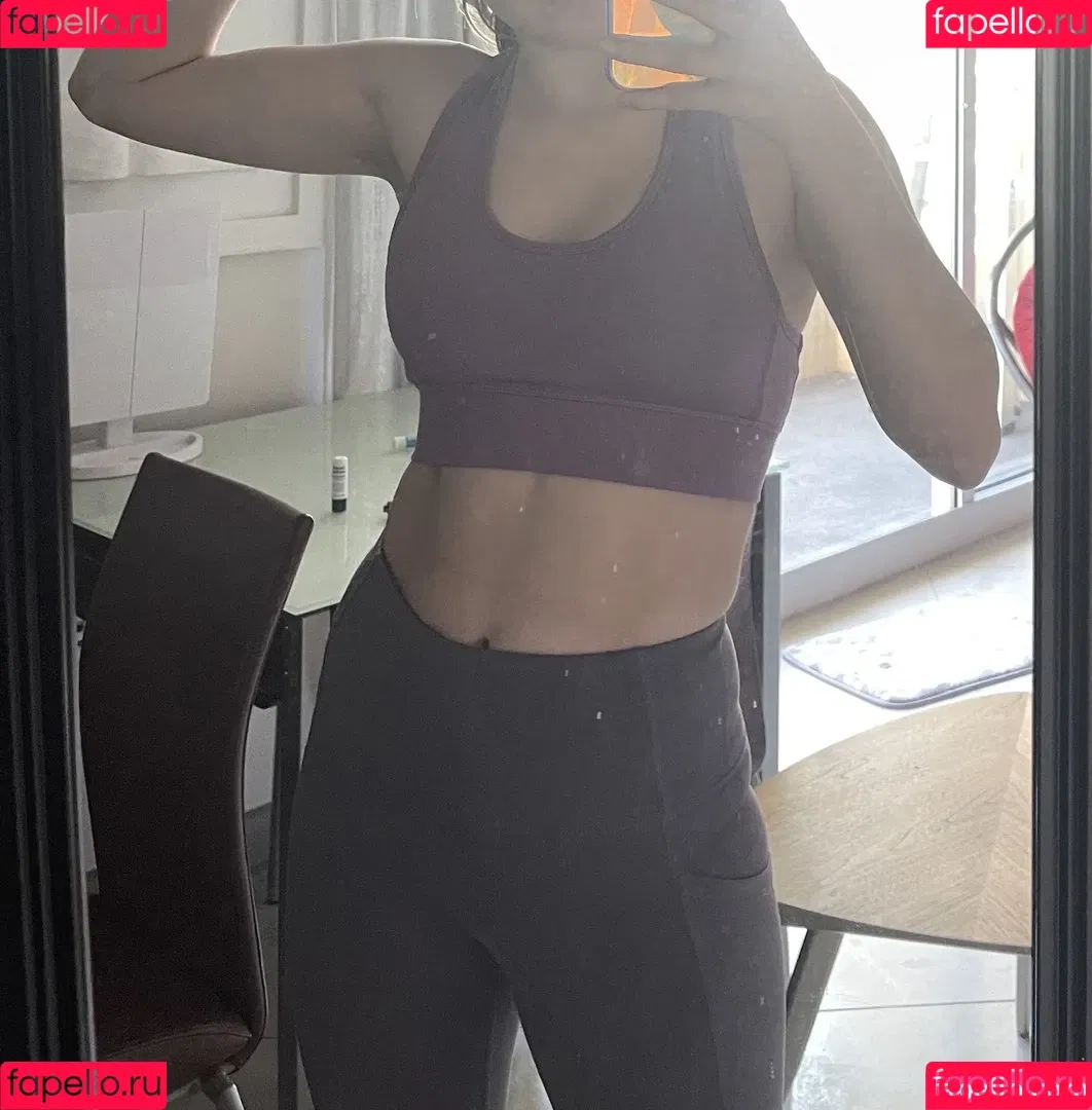 trihunna Onlyfans Photo Gallery 