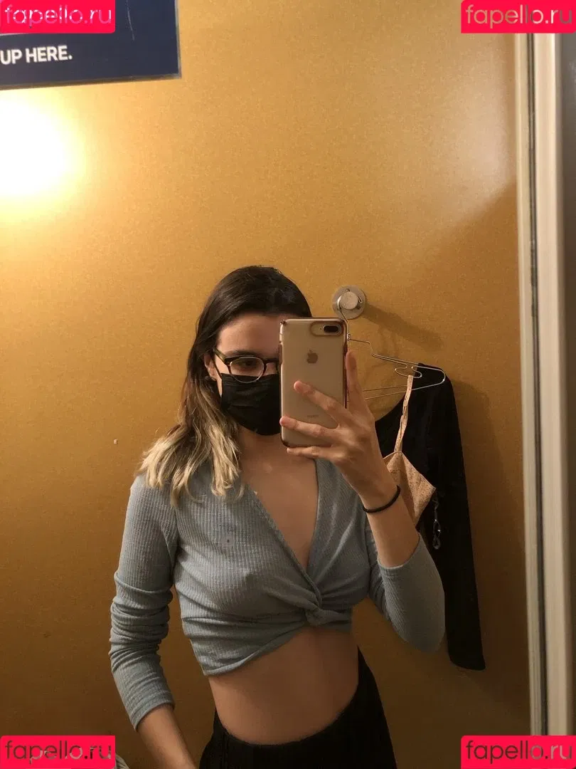 trihunna Onlyfans Photo Gallery 
